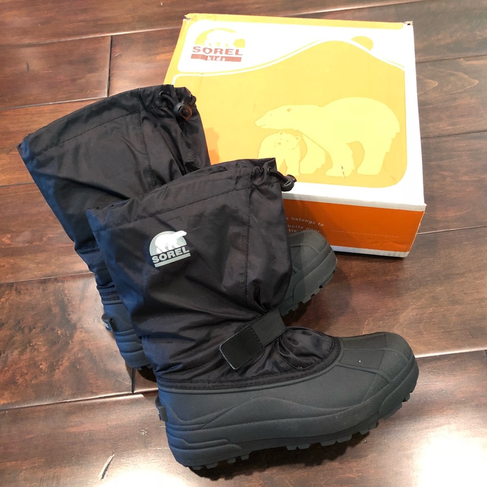 Children’s Girl’s Black Snow Boots